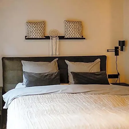 Chapter Hotel *